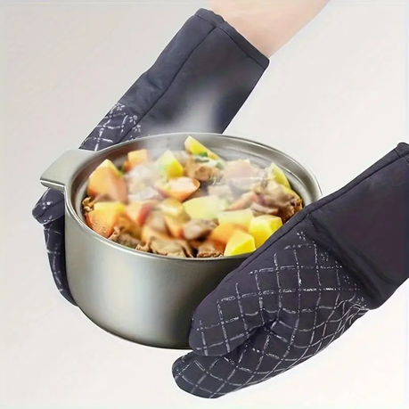 Hashbrown's Heat-Resistant Glove & Mat Combo Pack - Image 5