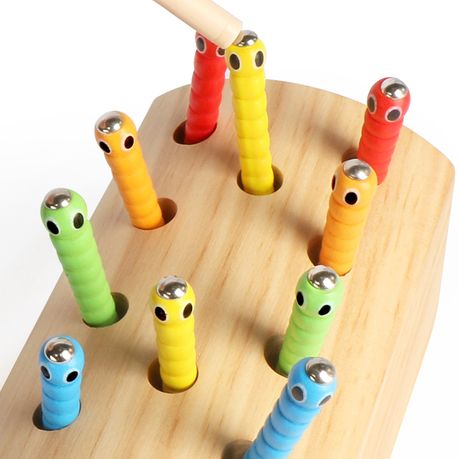 Wooden Magnetic Catch Worms Game - Image 2